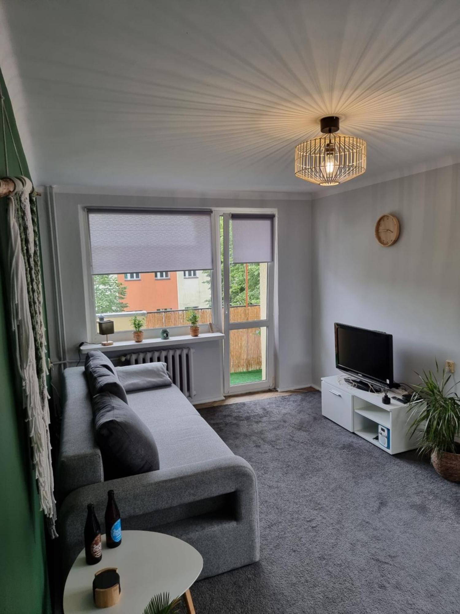 Apartament Dwupokojowy Z Balkonem ชวีโนวิชแจ ภายนอก รูปภาพ